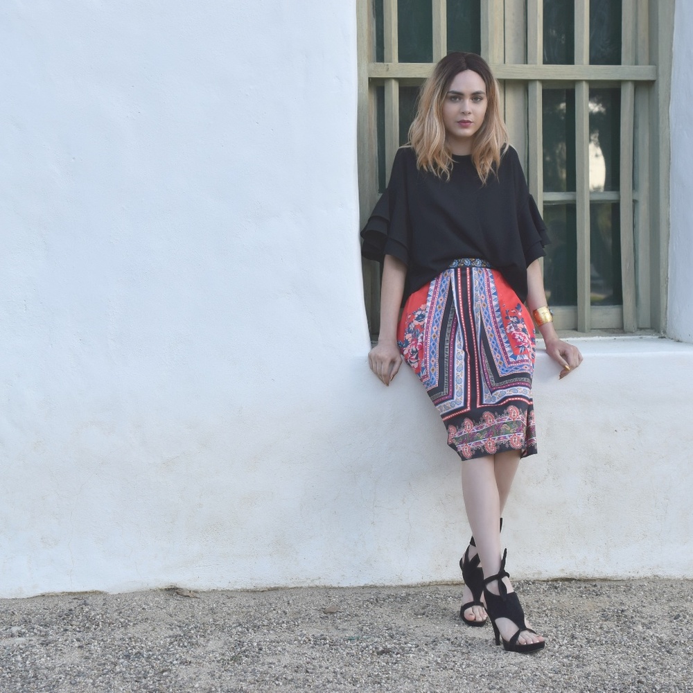Red and Black Floral Skirt Bohemian Elegant